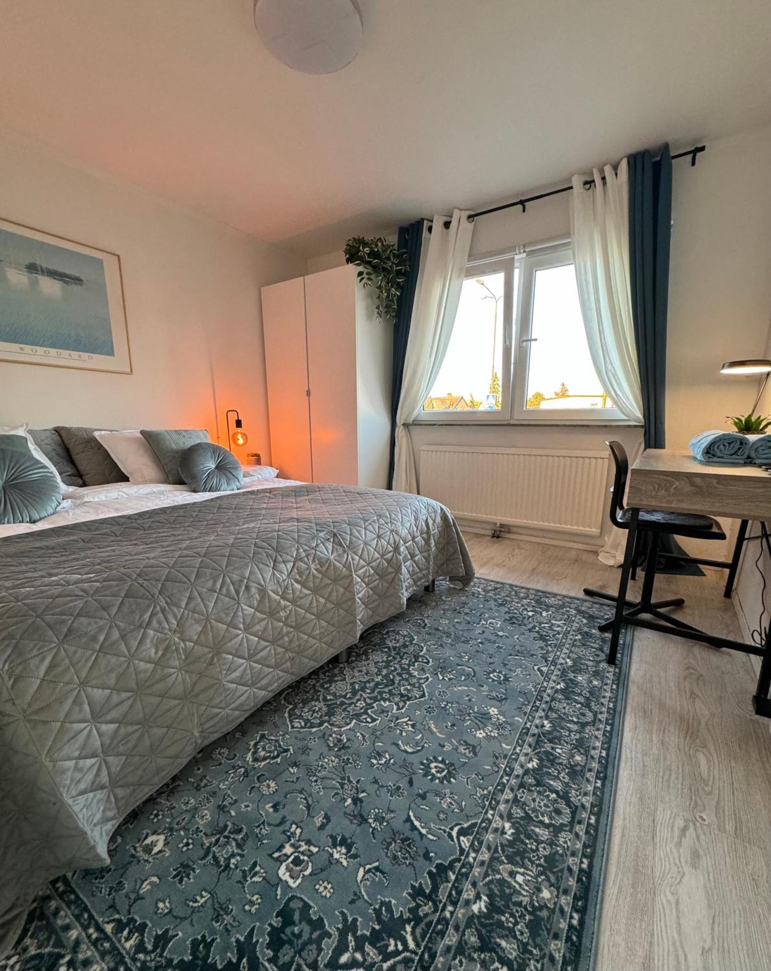 So Easy Stay, Malmö