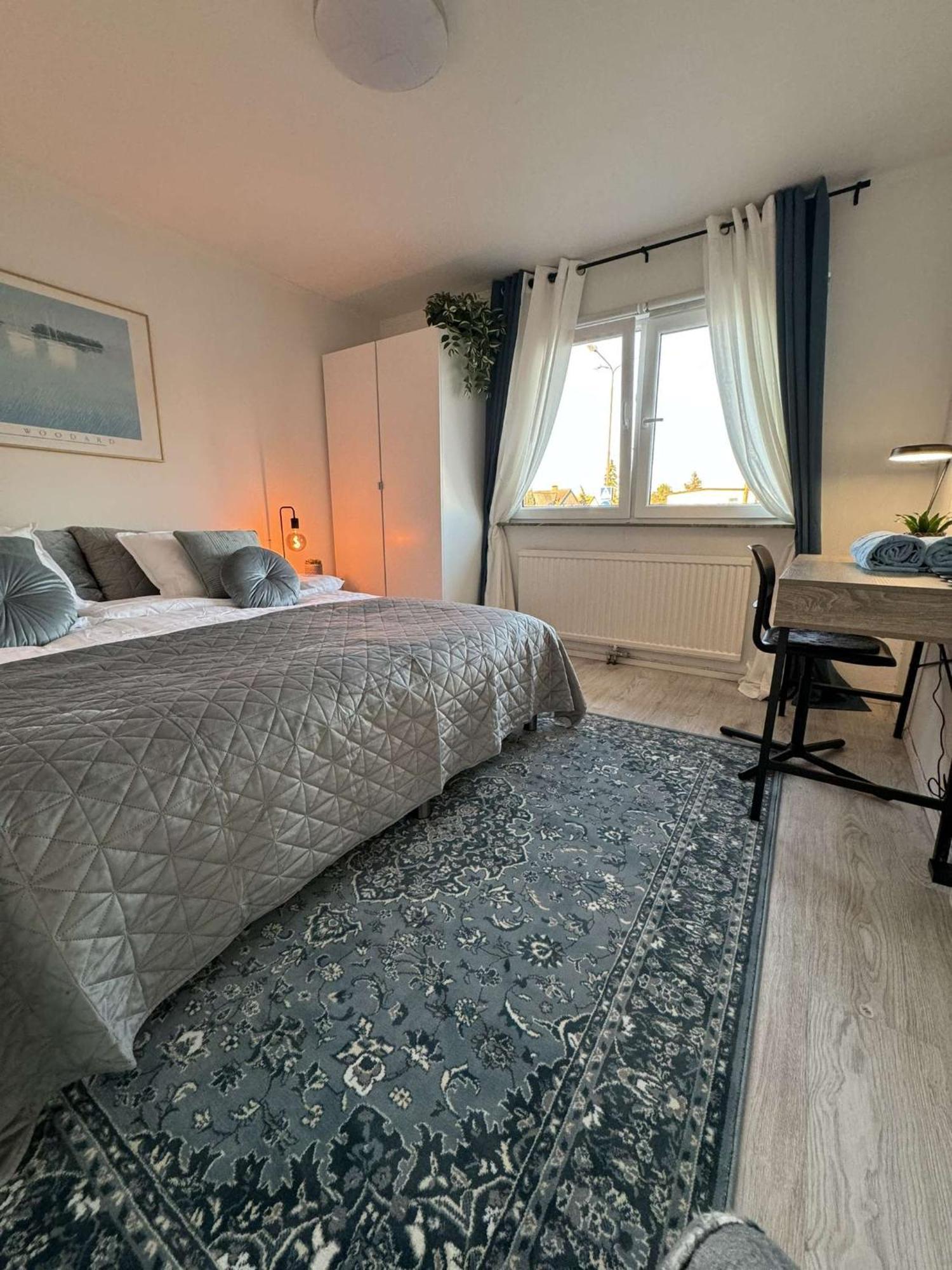 So Easy Stay, Malmö